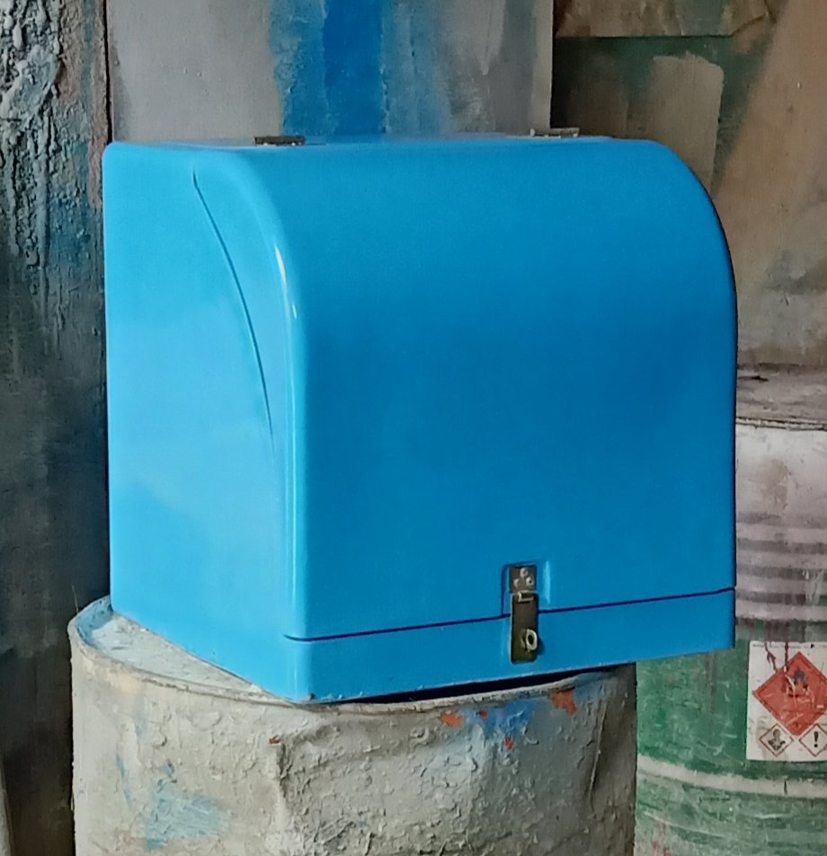 مصنع صناديق دليفري فيبر جلاس