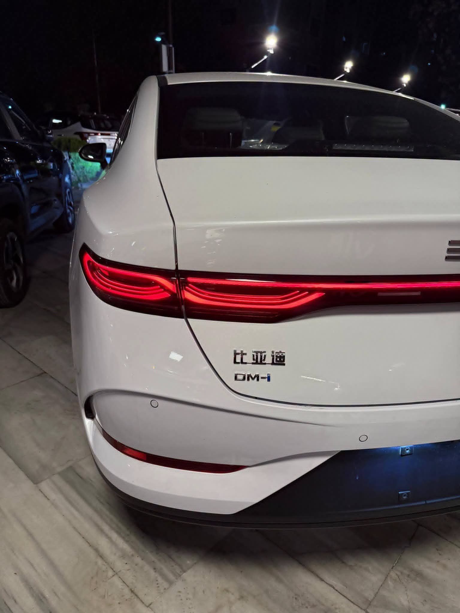BYD Shen Plus للبيع – هايبرد – شحن ذاتي